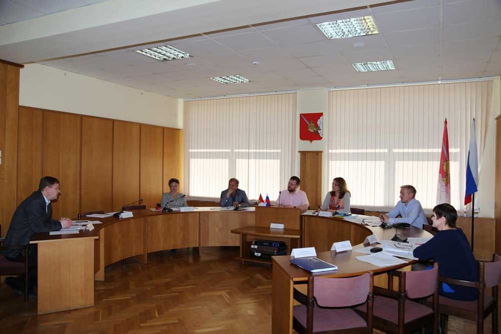 Собрание комитета по экономической политике и муниципальной собственности
