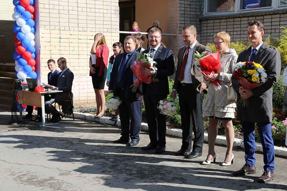 Новый учебный год начался в Вологодских школах